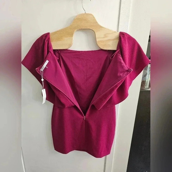 NWT Trina‎ turk zeal off the shoulder crepe cape cocktail dress raspberry size 8 - Picture 4 of 8